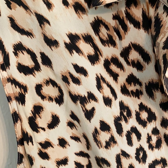 Leopard Print Silk equipment blouse - Picture 3 of 5